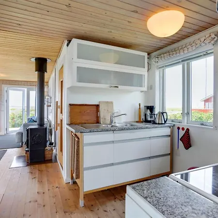 Holiday home Hermoth - 300m From The Sea In Western Jutland By Interhome *